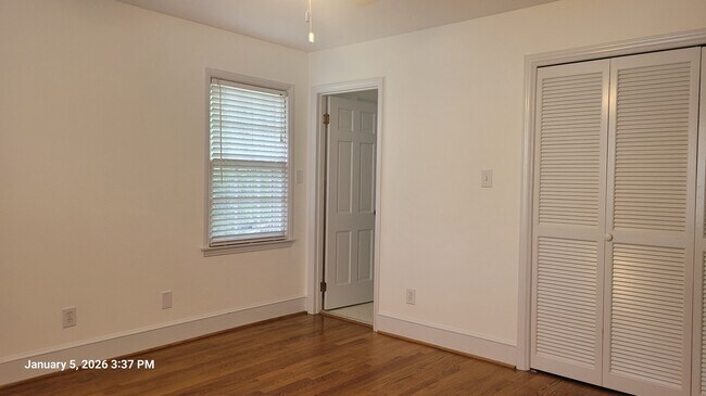 Foto del edificio - 2922 Hostetler St