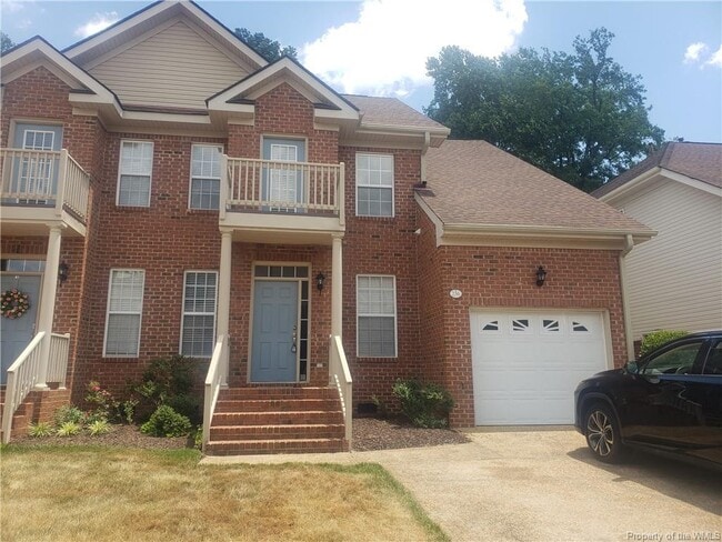 Building Photo - 236 Zelkova Rd