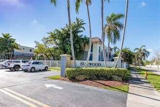 Building Photo - 4600 SW 67th Ave