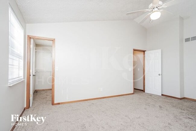 Building Photo - 6046 Glenn Trce Ln