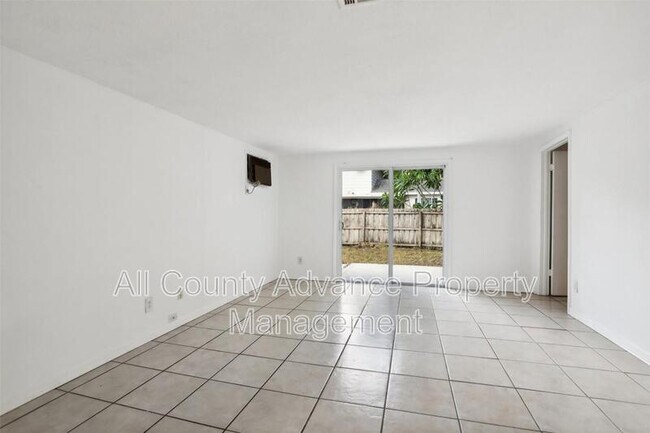 Foto del edificio - 1270 8th Ave NE