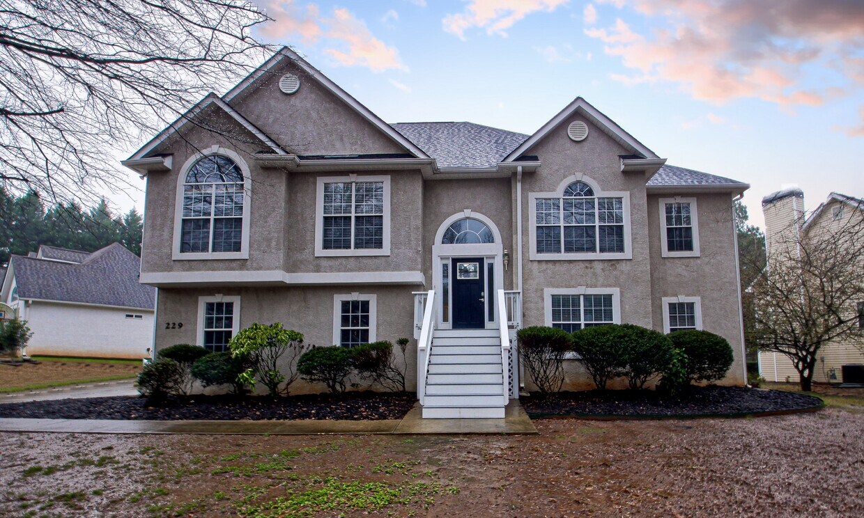 229 Pheasant Ridge, Newnan, GA 30265 House Rental in Newnan, GA