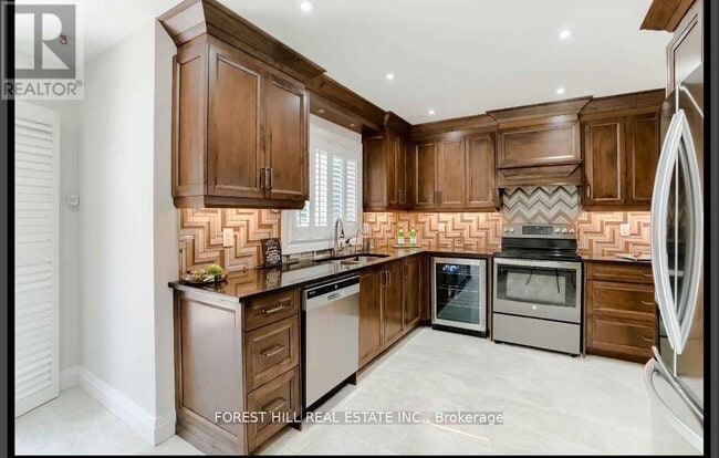 Building Photo - 3280 Charlebrook Ct