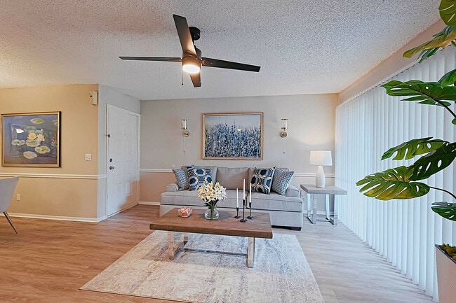 10027151_Web_Final - The Park at Trapani