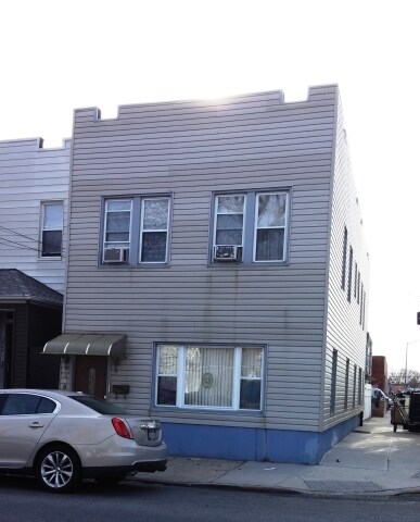 Primary Photo - 5802 58th Pl