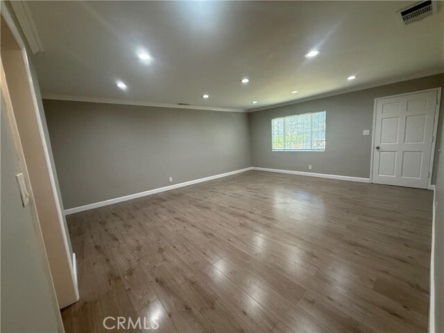 Building Photo - 6853 Matilija Ave