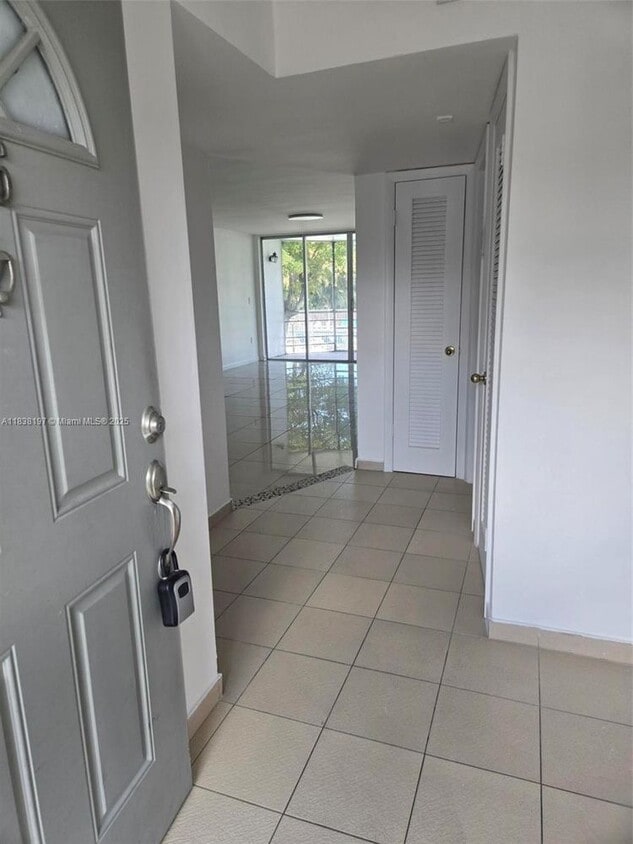 Photo - 1351 NE 191st St-E206-E206