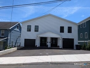 Building Photo - 38 Golden Hill St