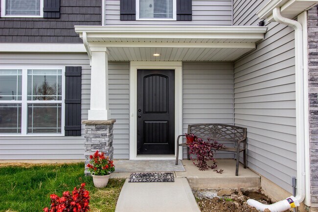Building Photo - 14223 Rimini Cove