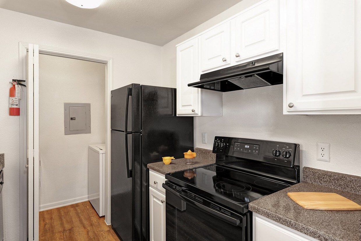 College View Apartments La Porte, TX