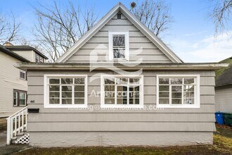 Building Photo - 441 Cottage St