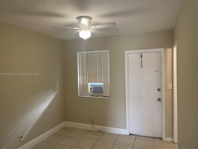 Foto del edificio - 724 NW 4th Ave