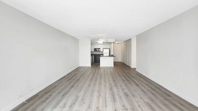 Building Photo - 405 N Wabash Ave
