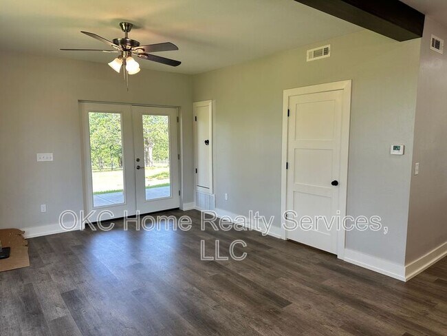 Foto del edificio - 14701 SE 36th St