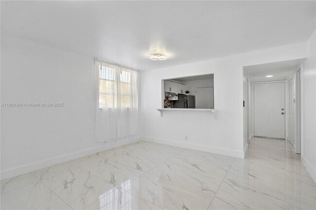 Building Photo - 406 NW 68th Ave