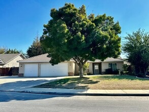 Building Photo - 5610 Charleville Ln