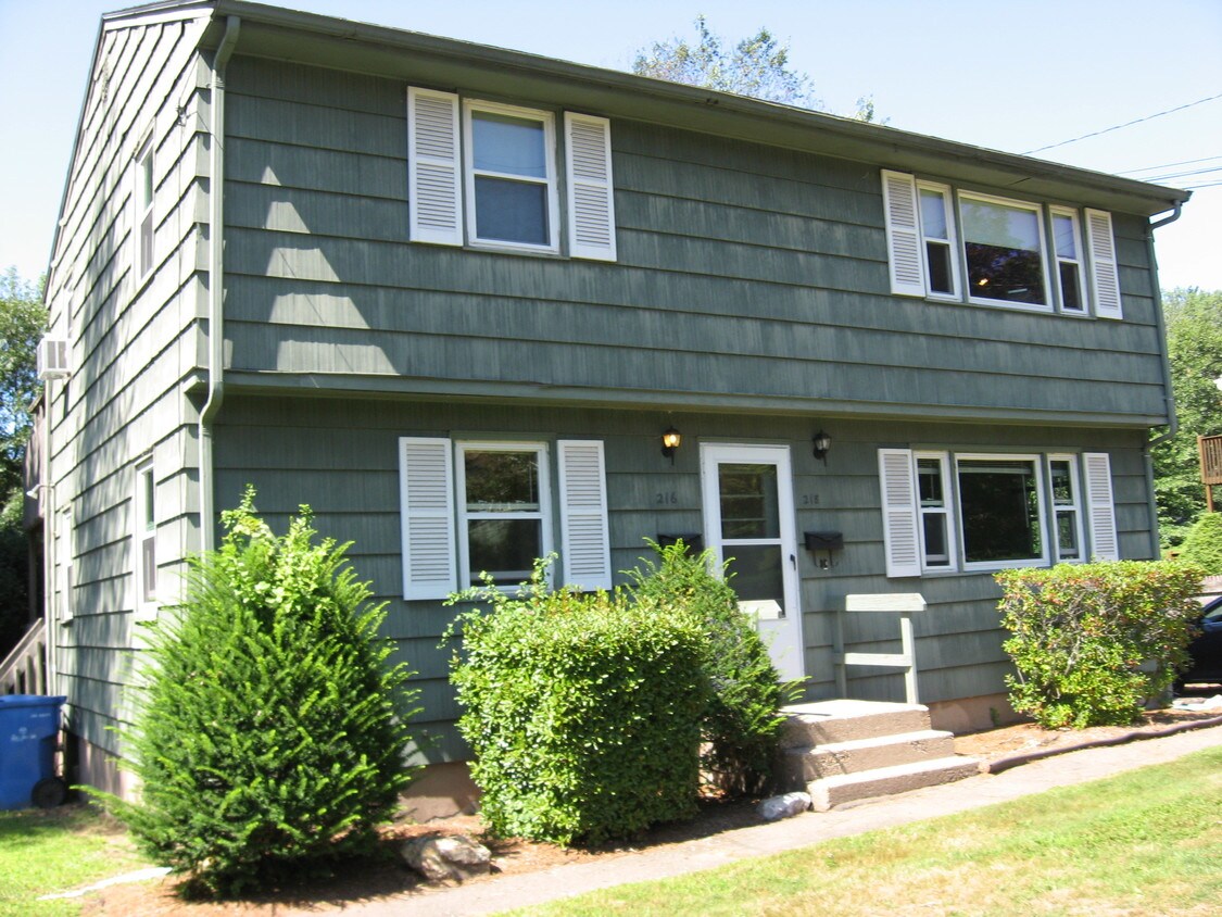 Primary Photo - 216 Union St