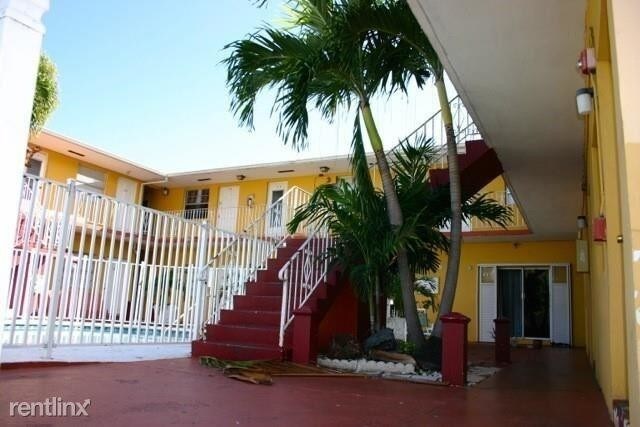 Foto principal - 1830 Sheridan St