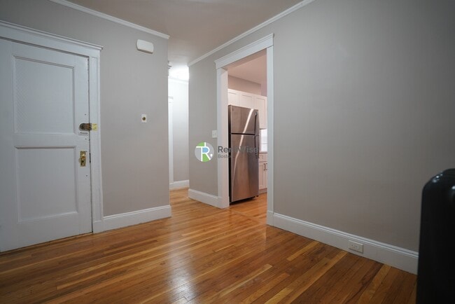 Photo - 19 Vinal St Apartment