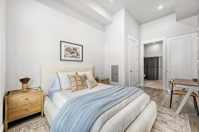 Dormitorio principal oeste - West Main