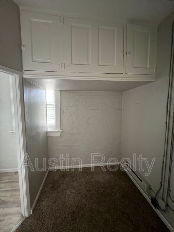 Foto del edificio - 324 N.Newstead