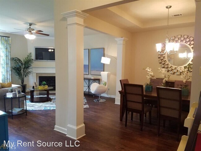 Building Photo - 3 br, 2.5 bath House - 2 Ontario Ct