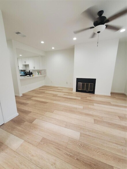 Building Photo - 5311 Indio Dr