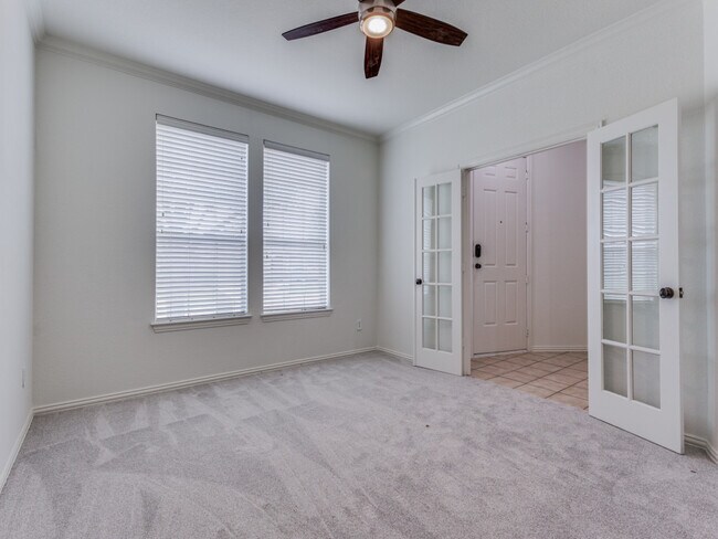 Building Photo - 5123 Willow Bend Ln