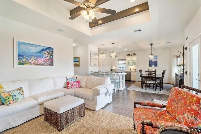 Building Photo - 22522 Vista Del Mar