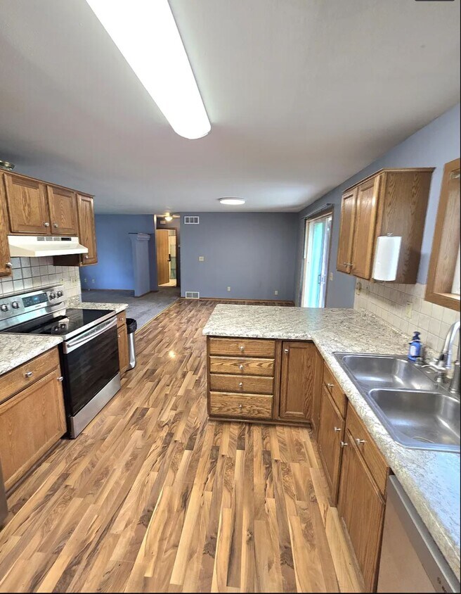 Foto del edificio - 8728 E Windlake Rd
