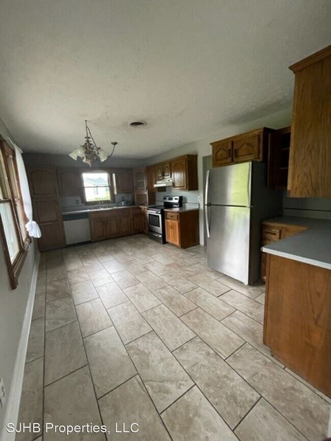 Building Photo - 3 br, 2 bath House - 1820 Davis