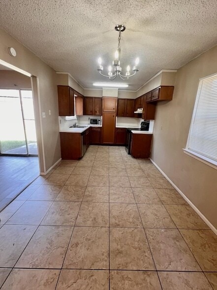 Foto del edificio - 1650 Shirley Cir