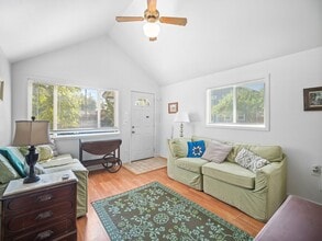 Building Photo - 3821 E 32nd Ave