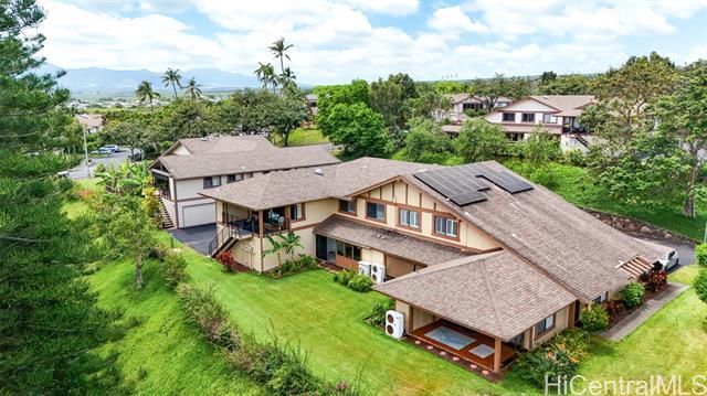 Building Photo - 98-1731-1731 Kaahumanu St
