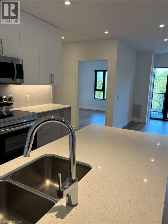 Primary Photo - 525 New Dundee Rd