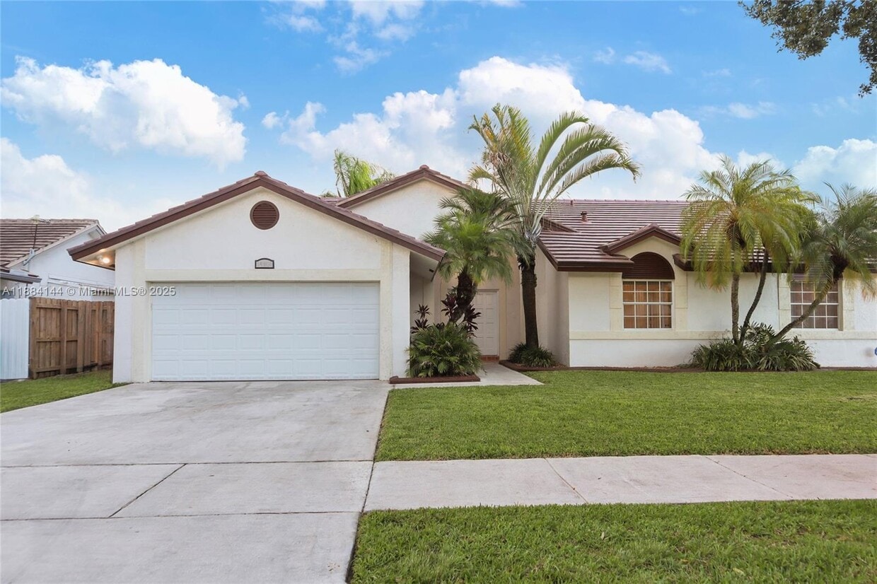 Primary Photo - 14461 SW 161 St