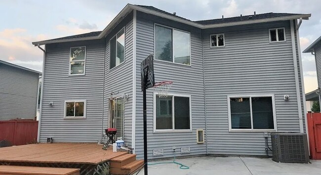 Building Photo - 18033 168th Way SE