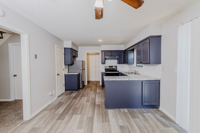 Foto del edificio - 6811 W 149th Terrace