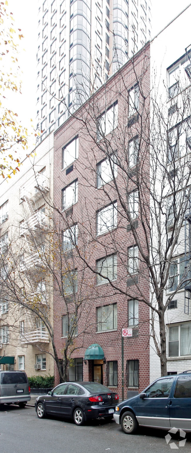 417 E 83rd Street Apartments - 417 E 83rd St