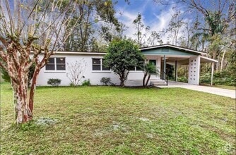 Building Photo - 1301 Wynnewood Dr