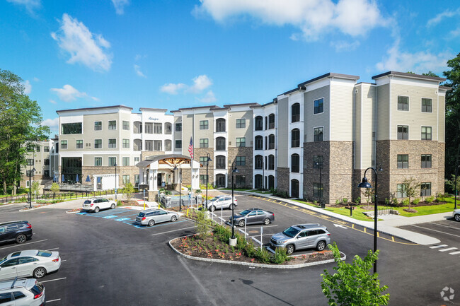 Foto del edificio - Allegro Harrington Park Senior Living