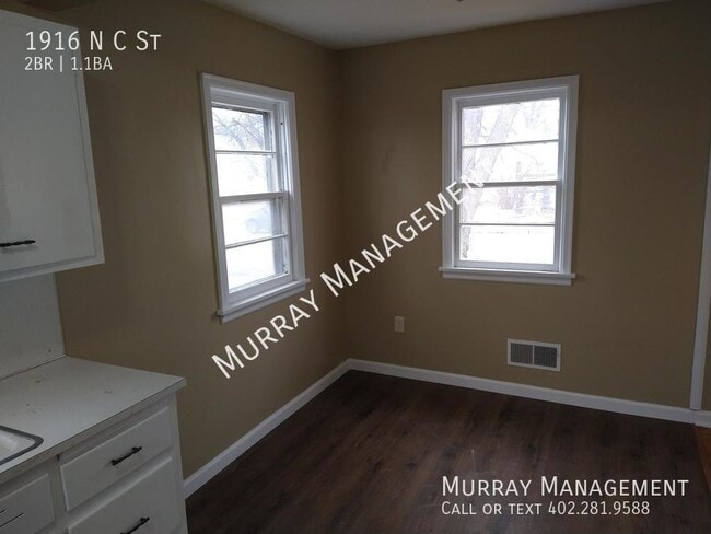 Foto del edificio - 1916 N C St