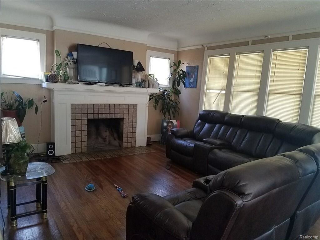 Primary Photo - 12773 Birwood St