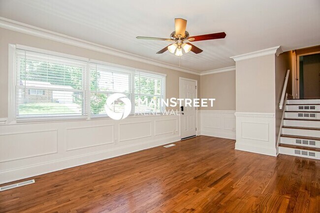 Foto del edificio - 3 Bedroom Pet-Friendly Home in Gastonia, NC with Main Street Renewal