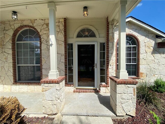 Foto del edificio - 1508 Reagan Wells Dr