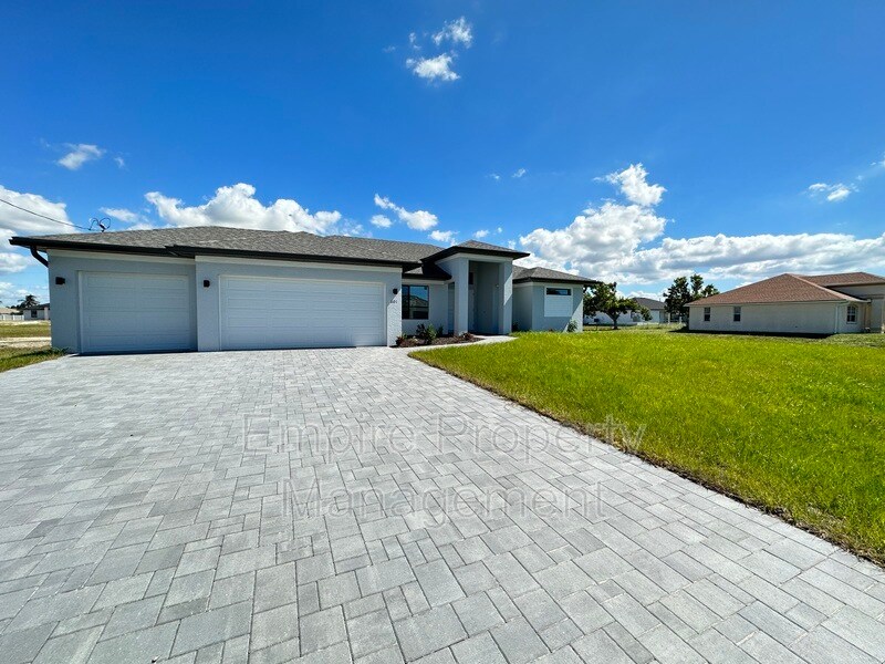 601 NW 37th Pl, Cape Coral, FL 33993 House Rental in Cape Coral, FL
