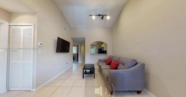 Foto del edificio - 2921 SE 13th Rd