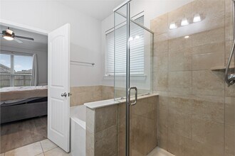 Building Photo - 24014 Silver Sunset Ln