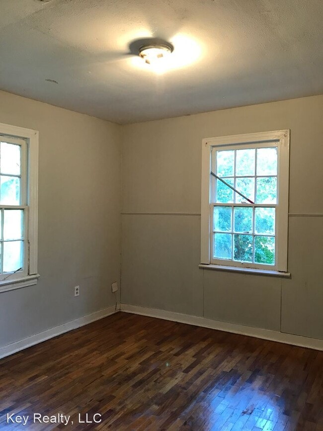 Building Photo - 3 br, 1 bath House - 82 Tennessee