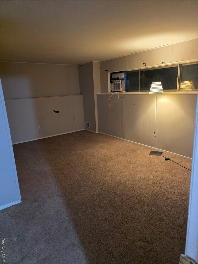 Building Photo - 4 Lauren Ave